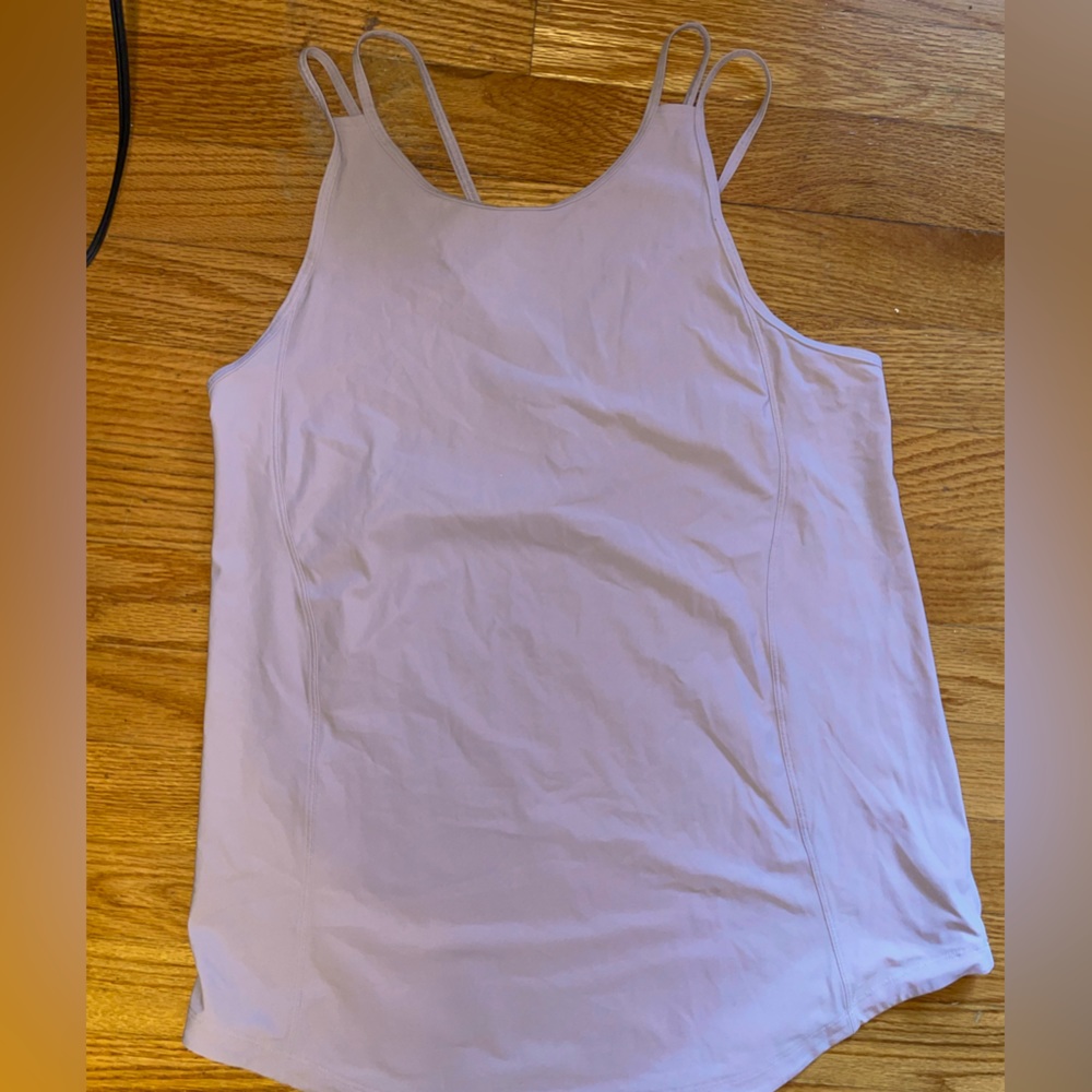 Lululemon workout tank